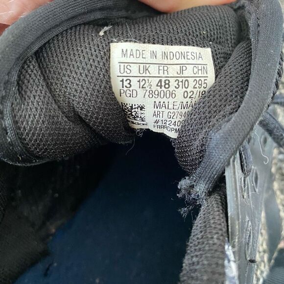 Adidas men 13 running shoe black and white - Picture 9 of 9